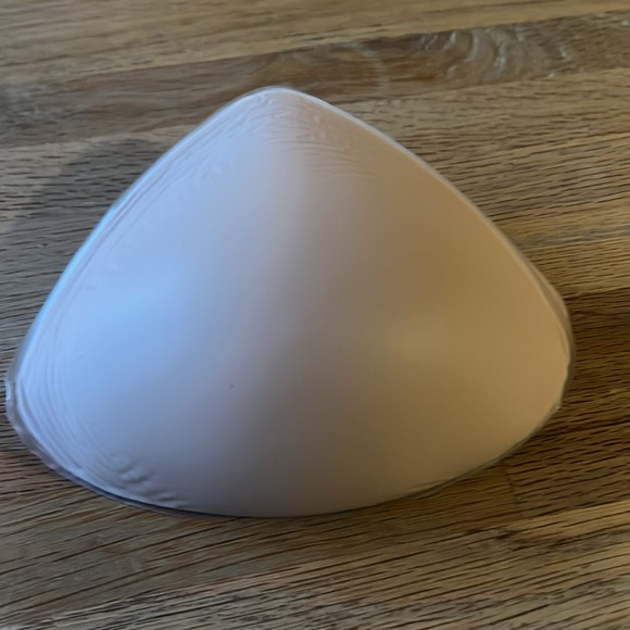American Breast Care Size 4 Silicone Form Prostheses Model 10142 - Picture 1 of 2
